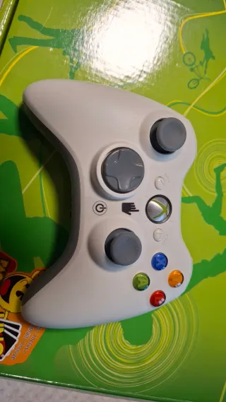 Consola Xbox 360 Arcade +Mando + Caja