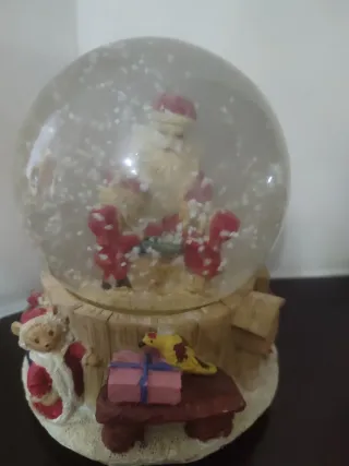 Sfera carillon Babbo Natale con Orsetti