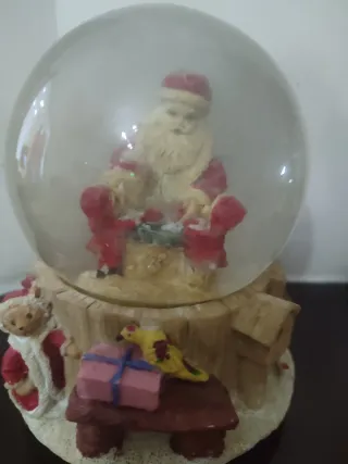 Sfera carillon Babbo Natale con Orsetti