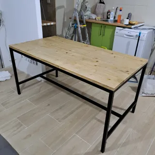 Tavolo stile industriale Maison du Monde