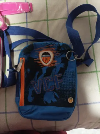 Bolso Monster High y fútbol Valencia