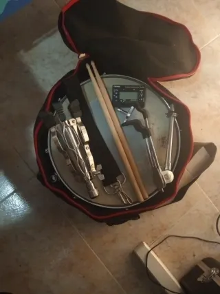 Alquiler: Caja de batería y accesorios