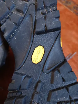 Botas de montaña Trangoworld