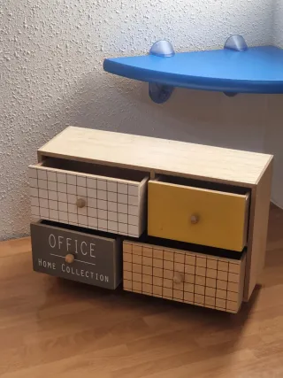 Mueble con cajones