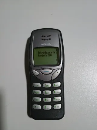 Nokia 3210 libre