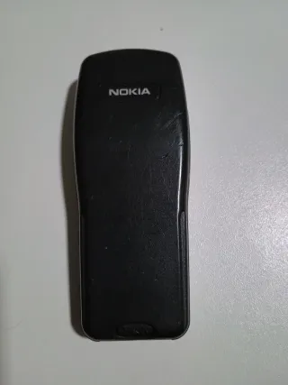 Nokia 3210 libre