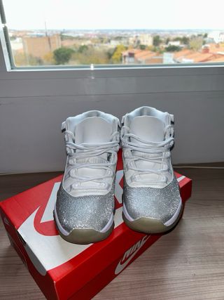 Zapatillas Nike Air Jordan 11 Plata
