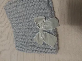 Cuello bufanda lana gris con lazo