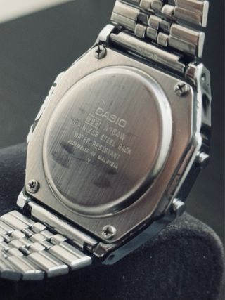 Casio A164W Reloj Digital Plata