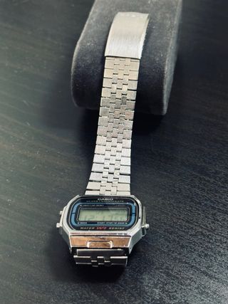 Casio A164W Reloj Digital Plata