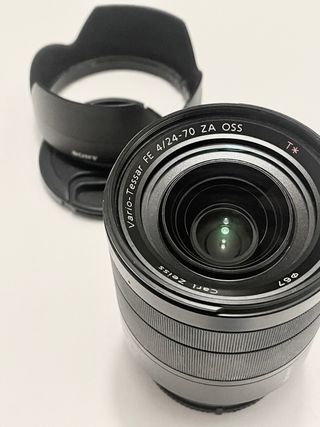 Sony FE 24-70mm f/4 ZA OSS Zeiss Objetivo
