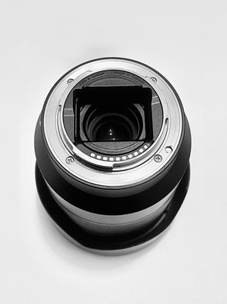 Sony FE 24-70mm f/4 ZA OSS Zeiss Objetivo