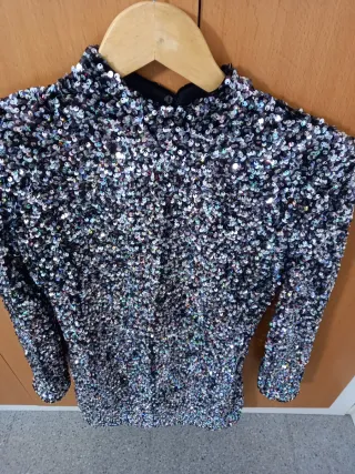 Vestido fiesta lentejuelas negro y plata