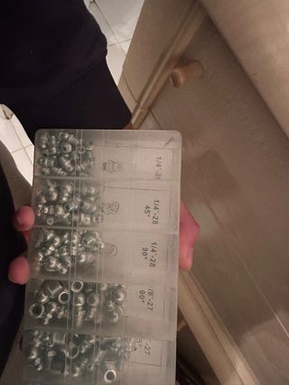 Caja 110 pcs Engrasadores Imperial