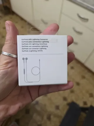 Cuffie EarPods Lightning Apple