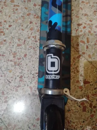 Patinete plegable camuflaje azul