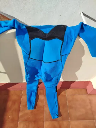 Traje neopreno O'Neill azul. Talla L. 3/2