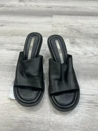 Sandalias tacón Zara negras talla 37