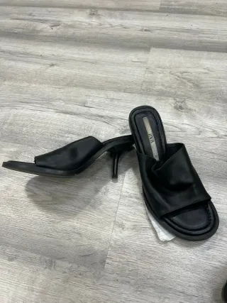 Sandalias tacón Zara negras talla 37