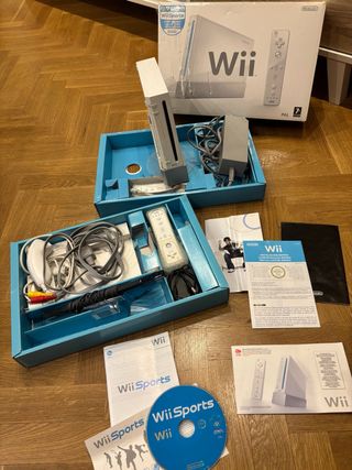 Nintendo Wii con scatola originale + Wii Sports