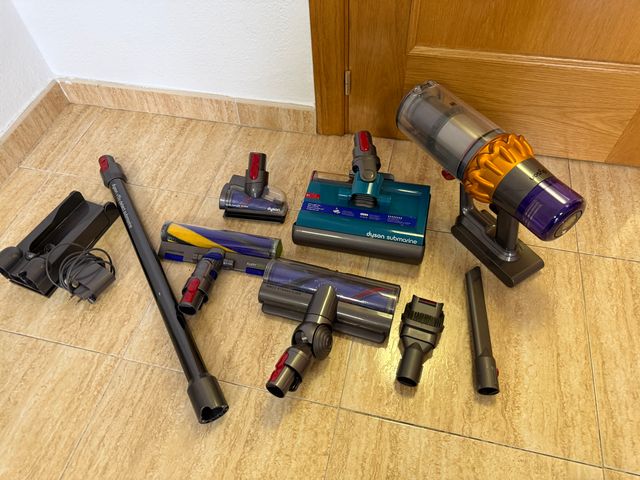 Dyson V15s Detect Submarine Aspiradora + Fregona