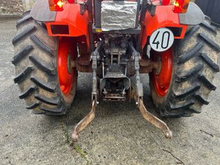Tractor Kubota M8200DT 8200 narrow
