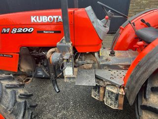 Tractor Kubota M8200DT 8200 narrow
