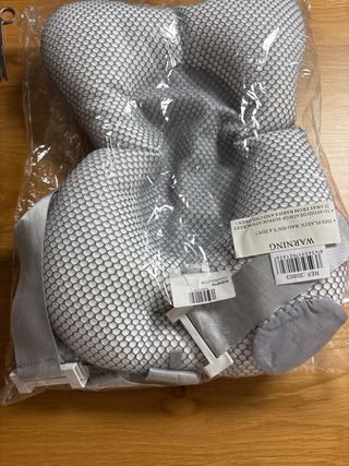 Cojín reductor bebé gris