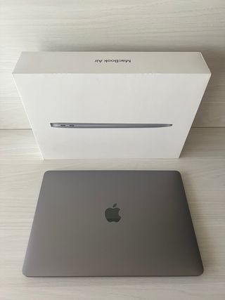 MacBook Air 2019 A1932 Gris Espacial