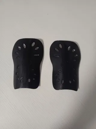 Espinilleras Fútbol Infantiles Negras