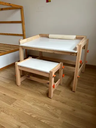 Cama Kura + Escritorio Regulable + Taburete