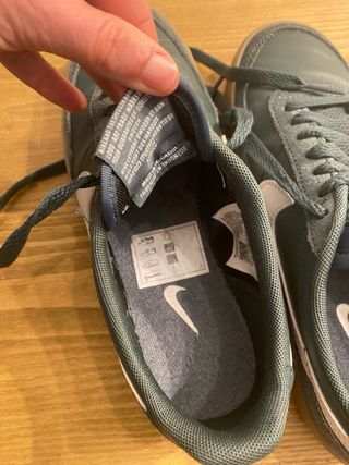 Zapatillas Nike Verdes y Blancas