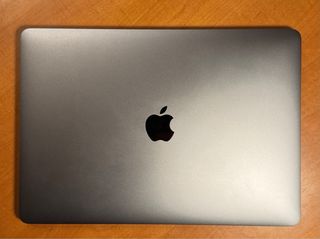 MacBook Pro 13” 2019 256GB i5 2.4GHz 8GB RAM