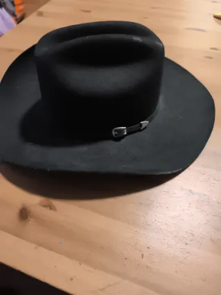 Sombrero vaquero negro