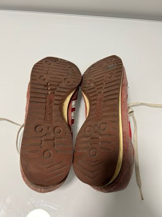 Zapatillas Adidas Rojas y Blancas