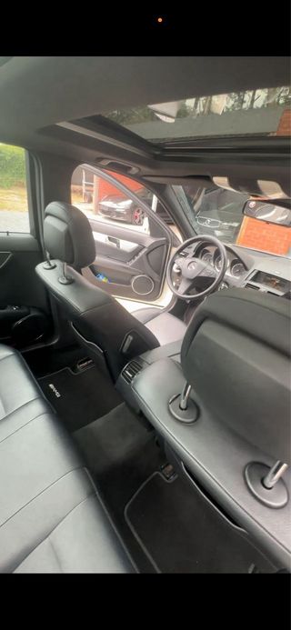 Mercedes-Benz C  2009