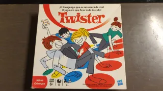 Juego Twister Hasbro