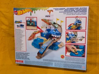 Hot Wheels City Sharkport Showdown Color Shifters