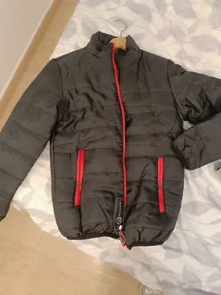 Chaqueta chico talla M sin estrenar