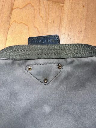 Borsa da toilette Prada Nylon autentica