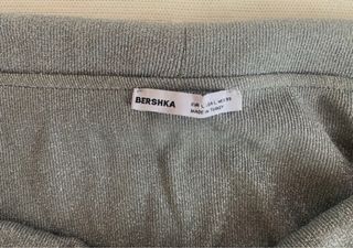 Top fiesta hombros descubiertos gris