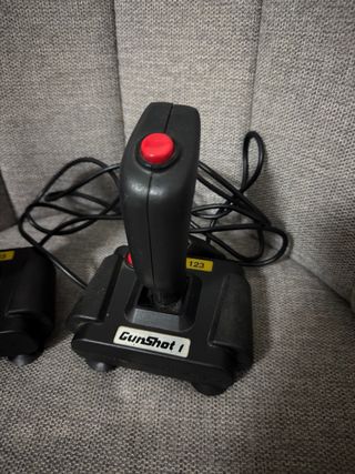 2 Joysticks GunShot 1 GS123 Atari Commodore