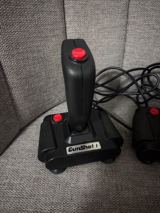 2 Joysticks GunShot 1 GS123 Atari Commodore
