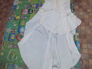 vestido novia de rosa clara , mide 47 cm de cadera