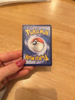 Carta Pokémon Sylveon VMAX #212/203