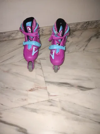 Patines niña rosas y azules