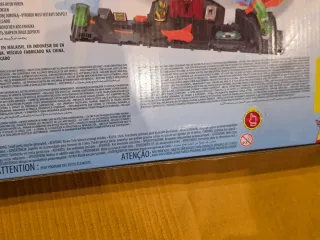 Hot Wheels City Circuito Pizza Slam Cobra Attack