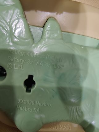 The Child Grogu Bebé Yoda Animatrónico