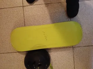 Tabla de Snowboard y Casco