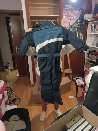 Mono de nieve azul marino talla 6